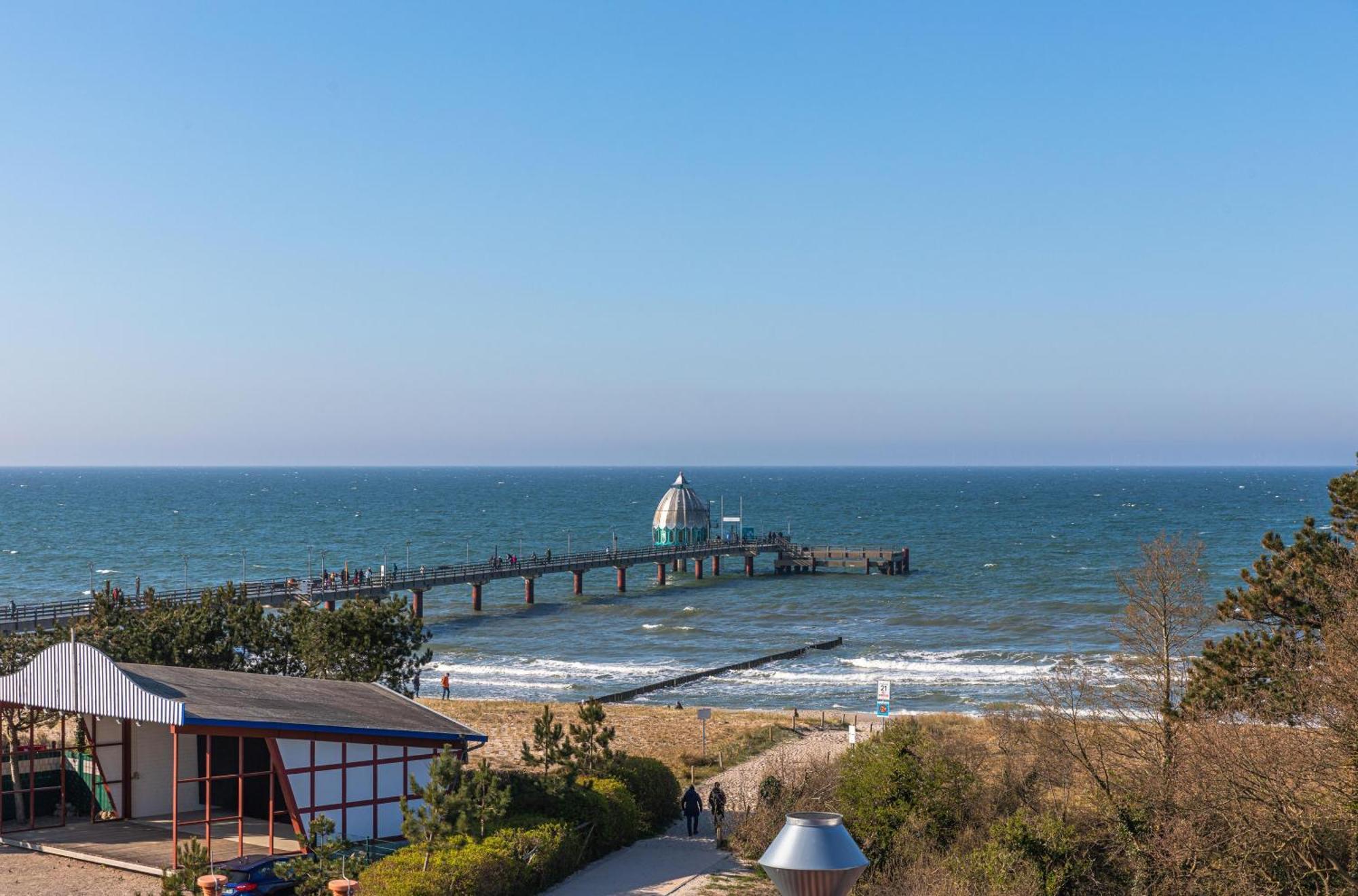 Meerzeit An Der Seebruecke Zingst Exterior foto